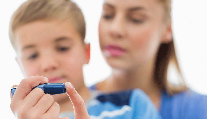 Read more about the article بیماری دیابت کودکان چیست؟ چه علائم و خطراتی به دنبال دارد؟