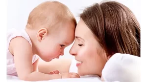 شیر مادر در تغذیه نوزاد 