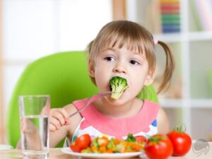 تغذیه کودک در سال اول 